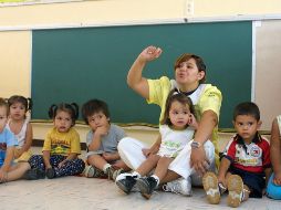 La formación docente para preescolar es una de las opciones que las mexicanas prefieren. EL INFORMADOR / ARCHIVO