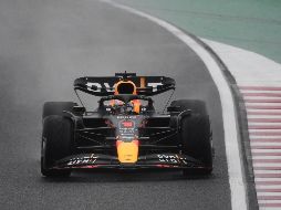 Cuando Verstappen ganó el GP de Japón del año pasado completó 28 vueltas, es decir, apenas el 52% del total, por lo que mucho se cuestionó que le hayan dado todos los puntos. AFP / ARCHIVO