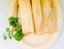 Disfruta de unos ricos tamales jaliscienses el próximo 2 de febrero, Día de la Candelaria. ESPECIAL/Photo by Tai’s Captures on Unsplash.
