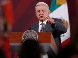 López Obrador acusó al INE, sin pruebas, de permitir el relleno de urnas, la falsificación de actas, el hurto de paquetes electorales y la compra del voto. EFE/I. Esquivel