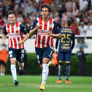 Chivas, sin centro delantero