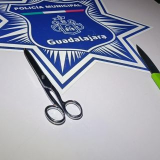 Intenta matar a su hermano con un cuchillo en la colonia San Eugenio; es detenido