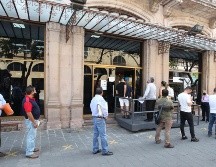 No hagas fila y aprovecha las diversas opciones en línea que hay para pagar el refrendo. EL INFORMADOR/ARCHIVO