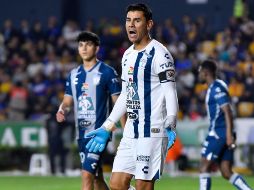 El campeón Pachuca, dirigido por uno de los aspirantes a ocupar el puesto de director técnico de la Selección Mexicana de futbol, Guillermo Almada, han tenido un arranque de campeonato meteórico. IMAGO7