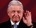 López Obrador aseguró que en el programa Tercer Grado, de Televisa, comunicadores se reúnen para defender la corrupción. EFE/I. Esquivel