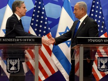 Blinken abordó también la necesidad de mantener la cooperación con Israel para hacer frente a Irán. EFE/D. Hill