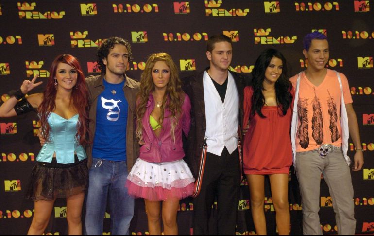 Dulce María comenta que se siente muy feliz por todo el recibimiento por parte de sus seguidores. EFE / ARCHIVO