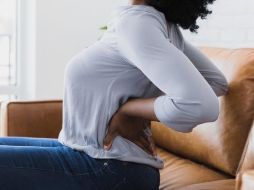 Casi todos padecemos de dolor de espalda en algún momento, aunque en la mayoría de los casos no es de gravedad. GETTY IMAGES