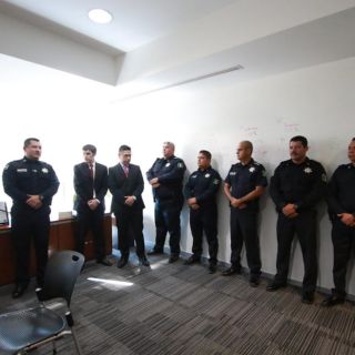 Por cooperación internacional, FBI reconoce a policías de Tlajomulco