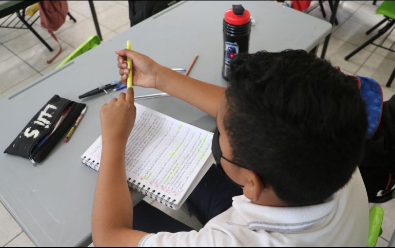 La Beca para el Bienestar Benito Juárez de Educación Básica es una oportunidad para niños y niñas de México para continuar sus estudios y evitar la deserción escolar. EL INFORMADOR / ARCHIVO