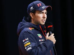 Checo Pérez dejó en el olvido lo ocurrido con Verstappen. Twitter/@SChecoPerez