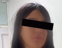 Paola “M”, de 24 años de edad, comenzó a agredir física y verbalmente a las policías, por lo que fue contenida por oficiales de la Secretaría de Seguridad del Estado. ESPECIAL