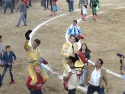 Arturo Macías “El Cejas” y Arturo Gilio, con la obtención de dos orejas cada uno. CORTESÍA / M. Vargas