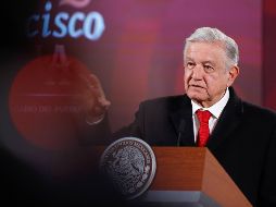 López Obrador puntualizó que el domingo salió de México rumbo a Chile un grupo de elementos de la Sedena y la Conafor. EFE/I. Esquivel