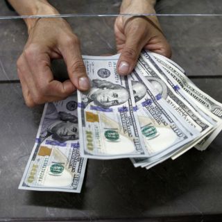 Precio del dólar abre a la venta en 19.23 pesos en promedio
