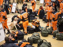 Rescatistas de todo el mundo llegaron a Turquía para apoyar en las labores. AP