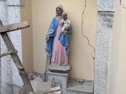 La imagen se aprecia prácticamente intacta en medio de la destrucción. FACEBOOK/Antuan Ilgıt SJ