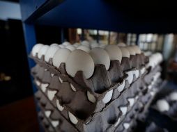 Los brotes de influenza en EU llevaron a una matanza de alrededor de 60 millones de aves, lo que redujo la oferta y provocó un contrabando de dicho producto en la frontera con México. EL INFORMADOR / ARCHIVO