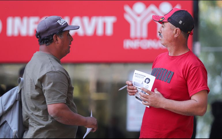 Los acreditados que convierten su crédito de VSM a pesos obtienen la certeza de cuándo terminarán de pagar su financiamiento y cuánto pagarán exactamente cada mes. EL INFORMADOR / ARCHIVO