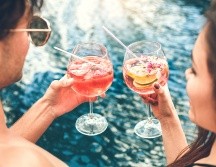 Los mejores 5 cócteles para brindar en pareja el 14 de febrero. ISTOCK/Pandora Studio