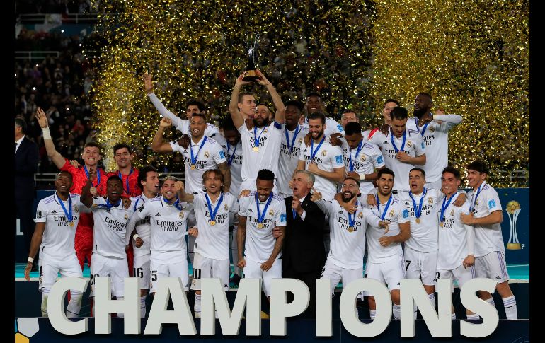 Por octava ocasión en su historia, el Real Madrid se coronó campeón en el Mundial de Clubes. EFE/Julio Muñoz