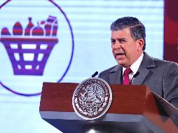 Como cada lunes, Ricardo Sheffield presentó la sección de 