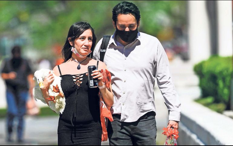 La Asociación Mexicana de Internet reportó que el 8.1 por ciento de los internautas busca pareja en Internet. SUN / ARCHIVO