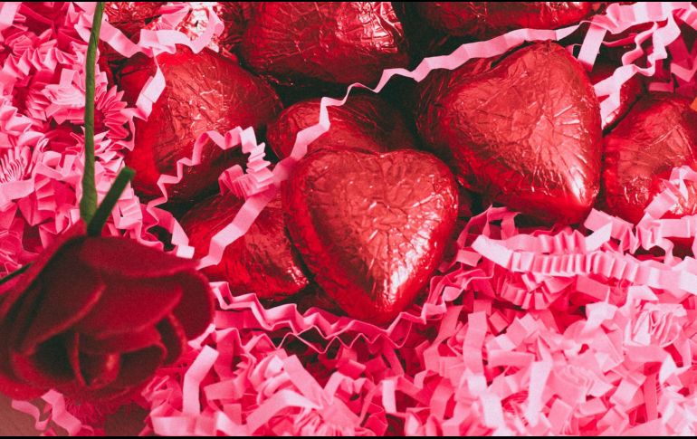 En el Día del Amor y la Amistad los chocolates concentran el 10% de su venta anual. ESPECIAL/Photo by Kayla Speid in Unsplash.