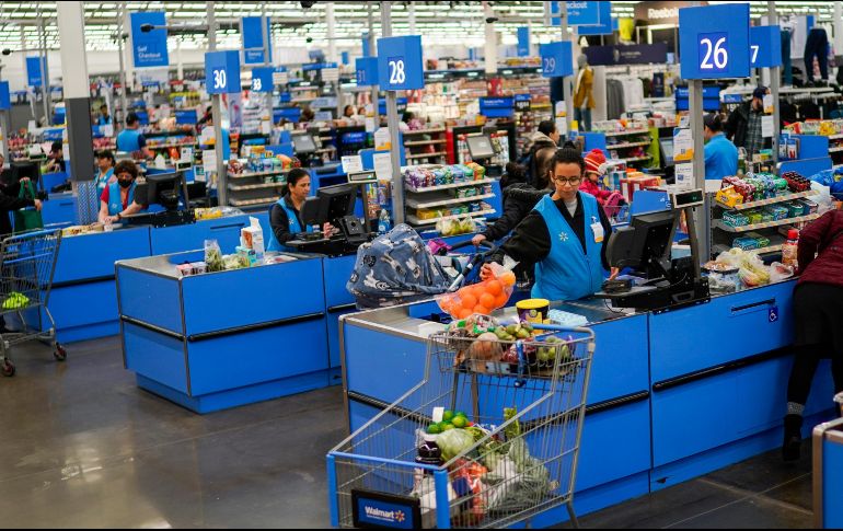 El precio de los alimentos aumentó medio punto y ha subido el 10.1 % en un año. AP/E. Muñoz