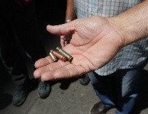 En el sitio los oficiales acordonaron la zona con el mando y conducción del agente del Ministerio Público, además asistieron peritos del Instituto Jalisciense de Ciencias Forenses, quienes recabaron indicios. EFE / ARCHIVO