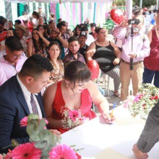 ¡Sí acepto! Se casan 69 parejas en Zapotlanejo en el Día del Amor y la Amistad