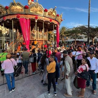 Sorprende a chicos y grandes el carrusel tapatío