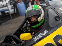 El piloto local Leonardo Dueñas corre en la primera fecha doble de la FVEE México 2023, dentro del certamen Súper Turismos Tapatíos. ESPECIAL