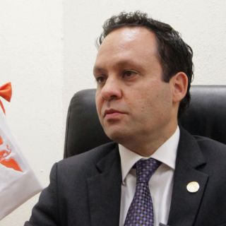 Movimiento Ciudadano presenta reformas para garantizar atención a niños con cáncer