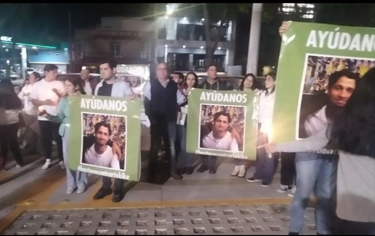 La manifestación se desarrolló de forma pacífica de las 20:00 a las 22:00 horas. ESPECIAL