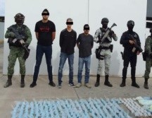 Los detenidos y el fentanilo asegurado fue puesto a disposición de autoridades. ESPECIAL