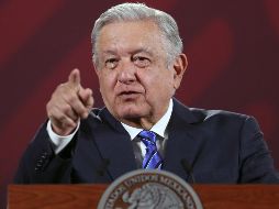 López Obrador acusó que el expresidente Carlos Salinas de Gortari quería un modelo bipartidista. EFE/S. Gutiérrez