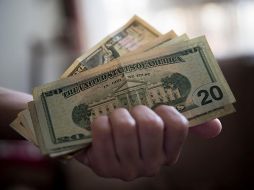 El tipo de cambio para hoy es de 18.39 por cada dólar. EFE/ARCHIVO