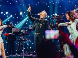 Alejandro Fernández hizo un recorrido de sus mejores canciones. CORTESÍA/ Universal Music