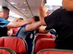 Varios hombres golpearon a los empleados de la aerolínea. ESPECIAL