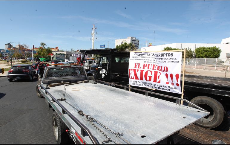 Esta mañana los transportistas se manifestaron desde cuatro puntos de la ciudad. EL INFORMADOR/ ALONSO CAMACHO