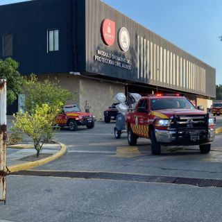 Tres personas quedan enterradas vivas tras el colapso de un pozo (VIDEO)