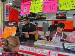 El índice de precios de la canasta básica, conformada por 176 productos y servicios, escaló un 0.3 % quincenal y un 8.28 % a tasa anual. EL INFORMADOR/ARCHIVO