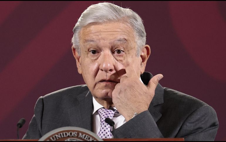 López Obrador detalló que se tiene planeado hacer el rescate de los cuerpos en diciembre de este año. EFE/J. Méndez