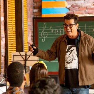 Carlos Vives celebra el estreno de “El Club de los Graves”