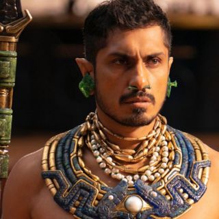 Tenoch Huerta, actor de "Black Panther", se paseó en el Metro de la CDMX (VIDEO)