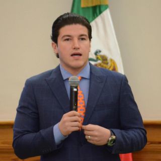 Samuel García afirma que sí hay agua para planta de Tesla en Nuevo León
