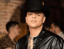 Grupo Firme se presentó en el Sofi Stadium, en California, como parte del Festival Sueños 2023 de Chicago, donde el intérprete de 