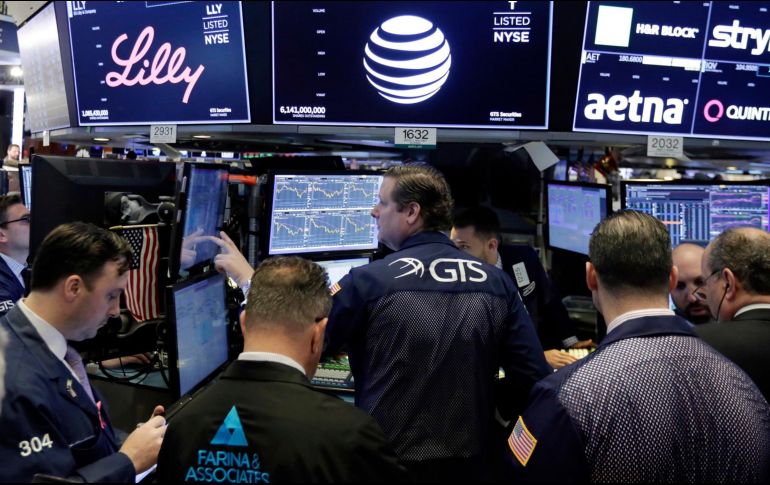 El parqué apostó por las compras tras analizar esta mañana los buenos datos de los índices PMI y ISM sobre el sector servicios en Estados Unidos, que registraron crecimientos en febrero. AP / ARCHIVO