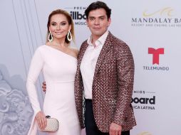 Jorge Salinas y Elizabeth Álvarez. AP/ ARCHIVO